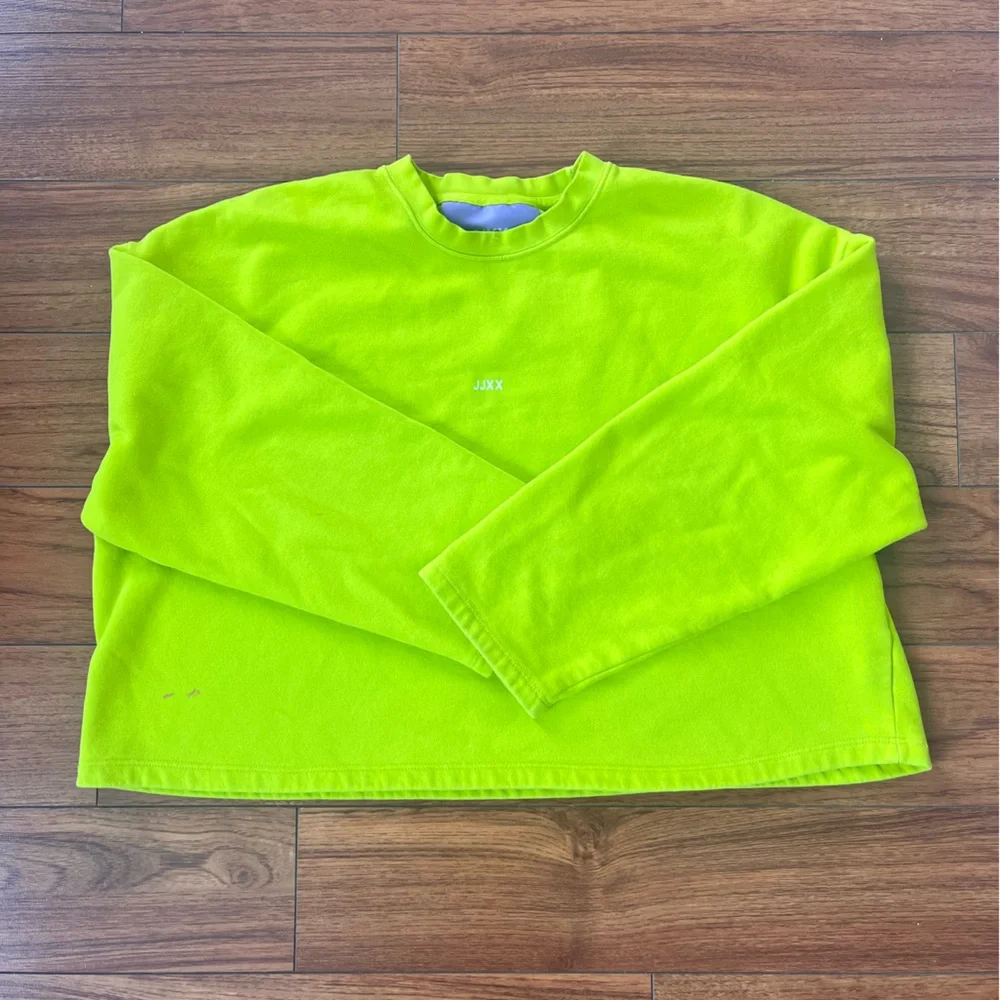 JJXX Womens Bright Green Long Sleeve Crop shirt - Picture 3 of 10